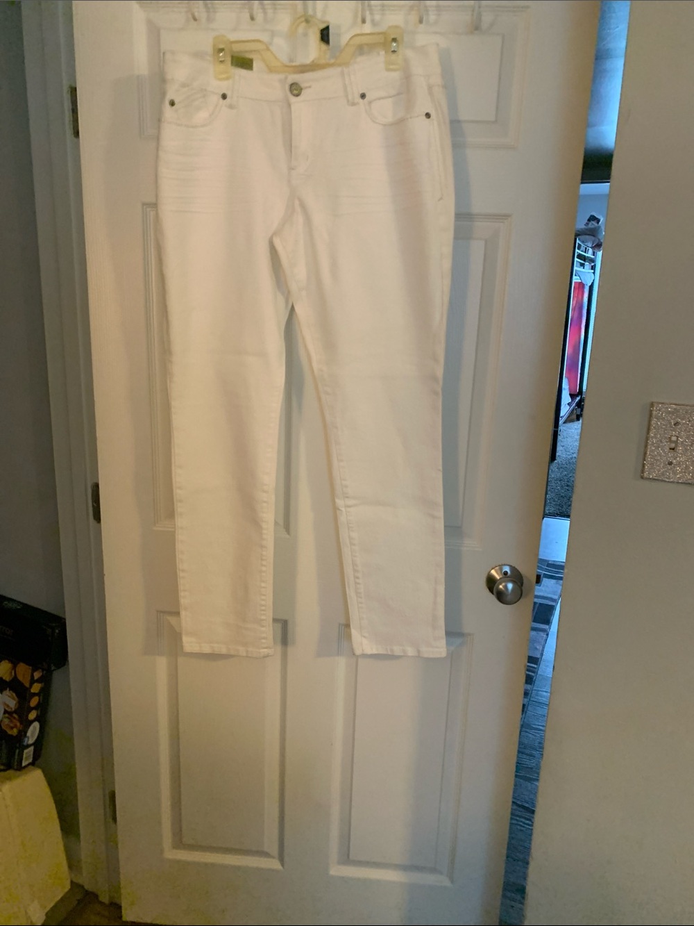 lei White Straight-Leg Women’s Jeans